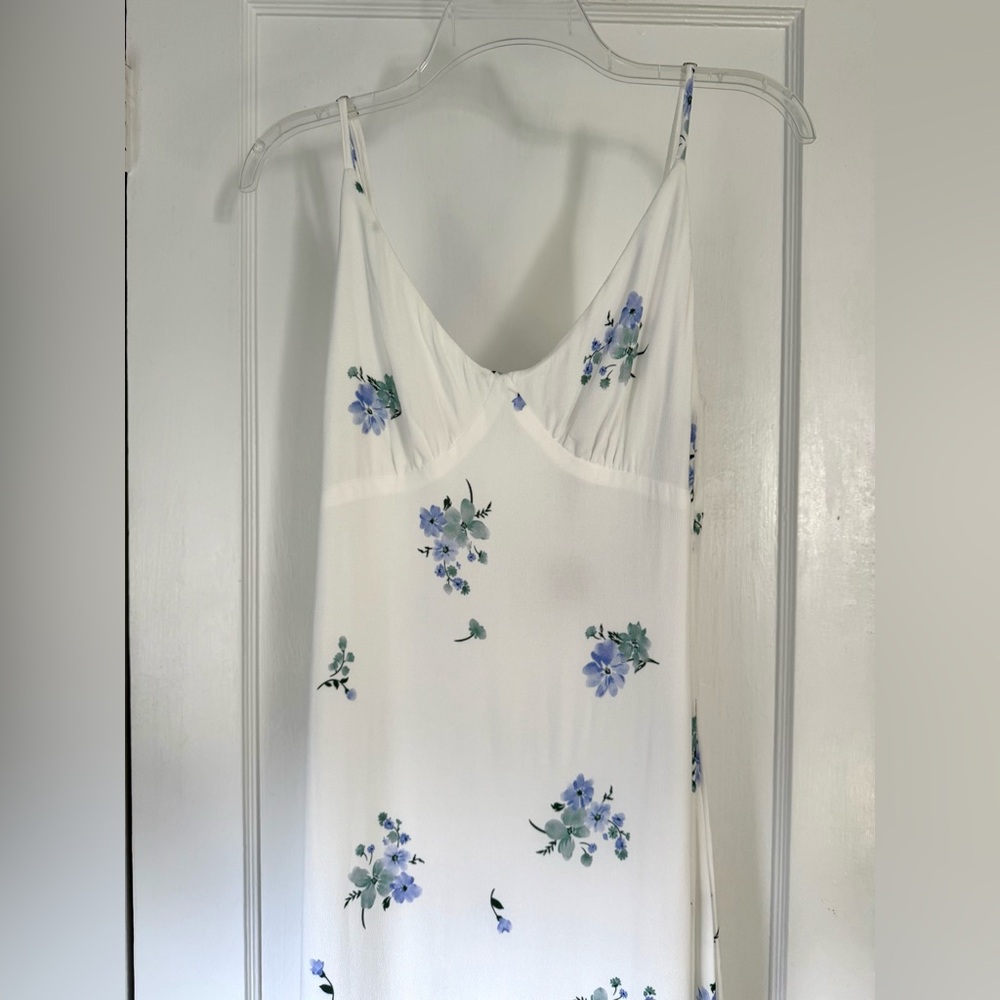 Princess Polly Sing Along Maxi Dress - Picture 7 of 8